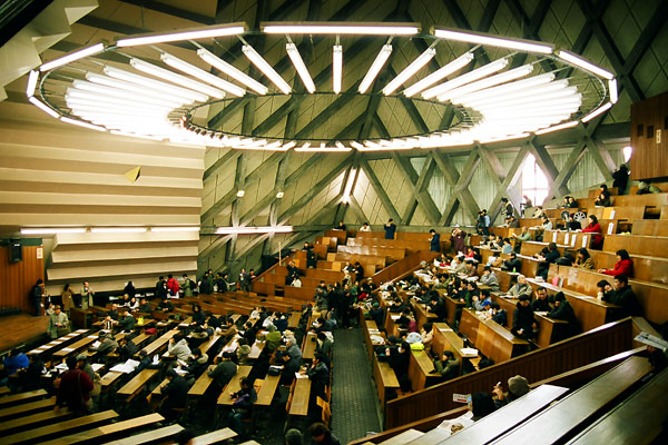 20080121-pyramid_interior.jpg