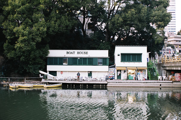 20080311-boathouse.jpg