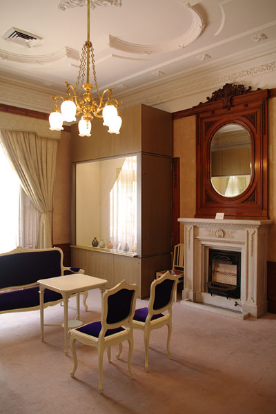 20090813-bnss_interior.jpg