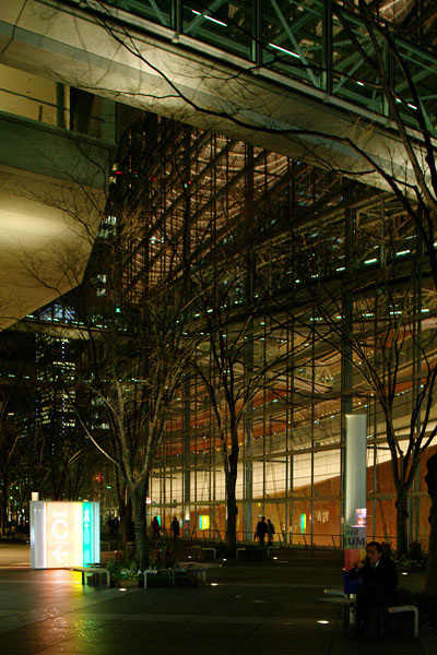 20110222-plaza.jpg